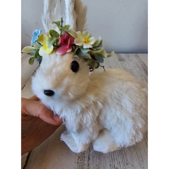 Vintage Pier 1 Easter sisal bottle brush rabbit Bunny white flowers spring Easte - Picture 6 of 8